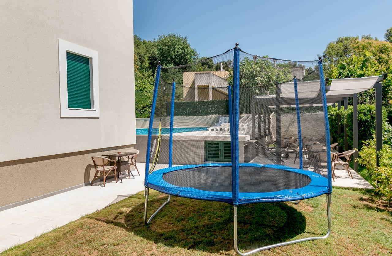 Apartmani Luka Мельине Экстерьер фото